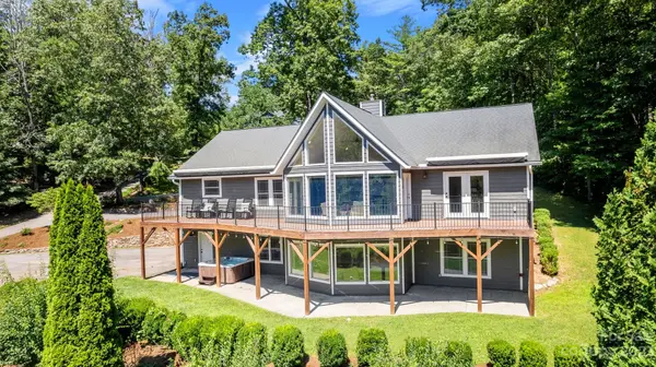 188 White Oak Gap RD, Asheville, NC 28803