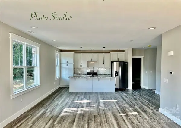 1029 Padgett PL, Black Mountain, NC 28711