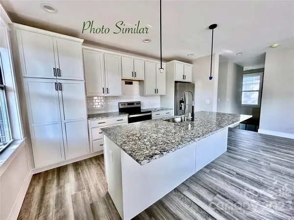 1029 Padgett PL, Black Mountain, NC 28711
