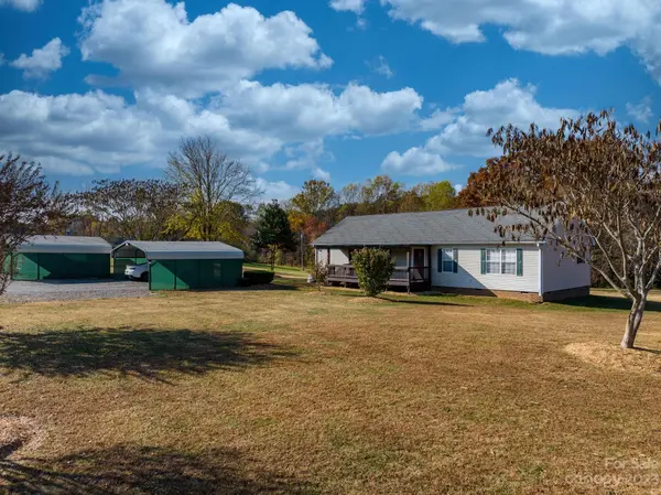 1495 Old Charlotte RD, Taylorsville, NC 28681