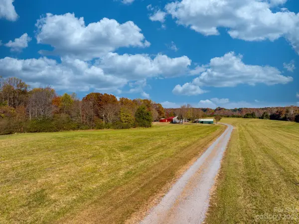 1495 Old Charlotte RD, Taylorsville, NC 28681