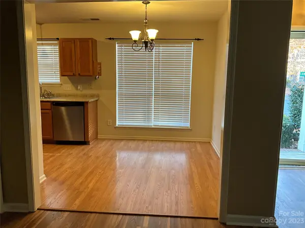 13225 Lampmeade LN, Charlotte, NC 28273