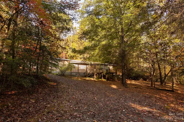 5641 Daybrook CT, Stanley, NC 28164