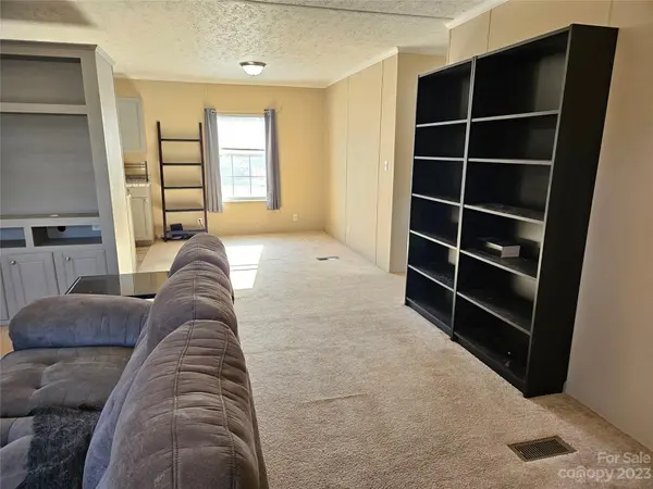 4715 Homestead DR, Morganton, NC 28655