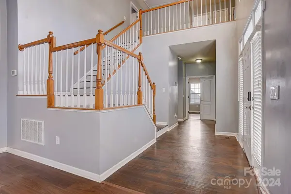 2317 Tory Oak PL, Matthews, NC 28105
