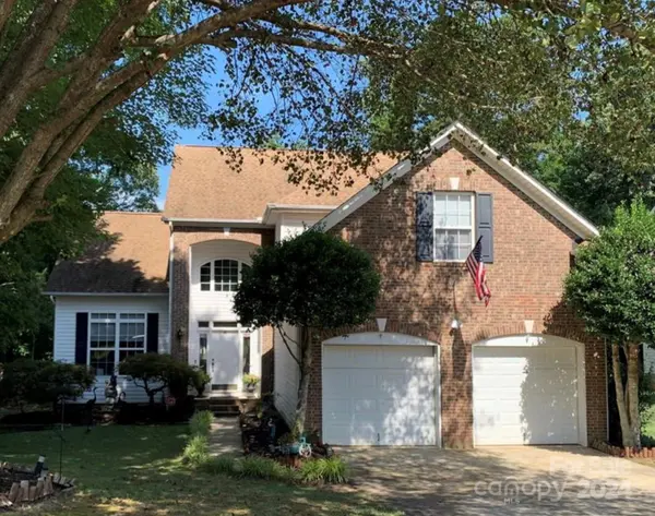 2317 Tory Oak PL, Matthews, NC 28105