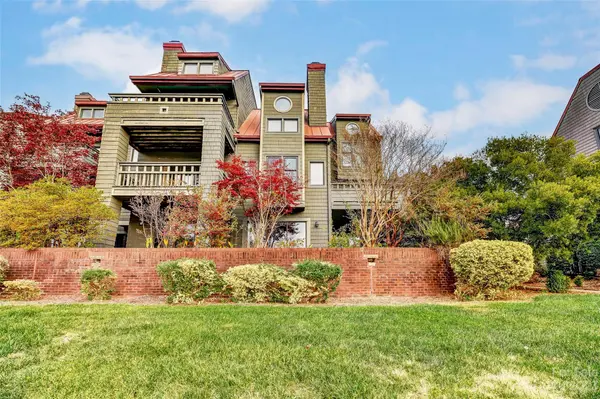 9041 J M Keynes DR #11, Charlotte, NC 28262