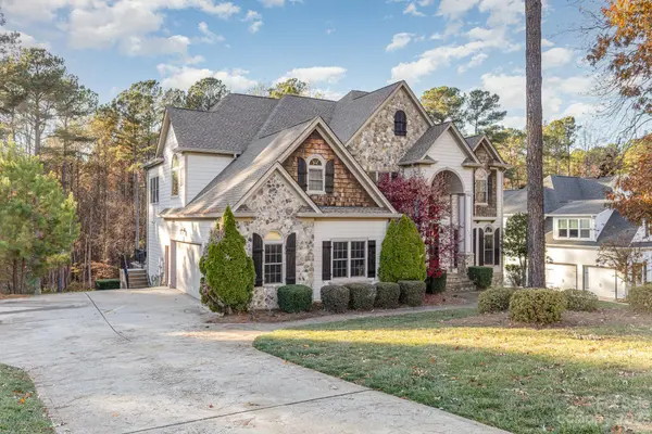 142 Blue Ridge TRL, Mooresville, NC 28117
