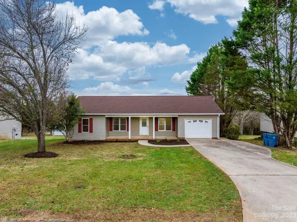 3446 Maiden Springs DR, Maiden, NC 28650
