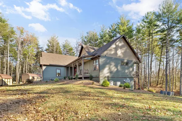 2359 Hollybrook DR, Morganton, NC 28655
