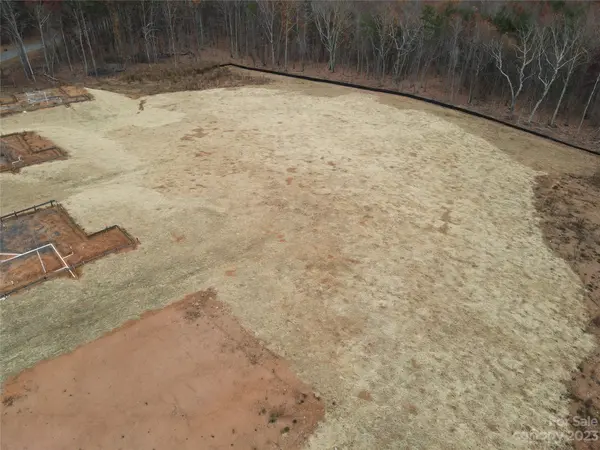 301 Pinnacle RD Kings Mountain, NC 28086