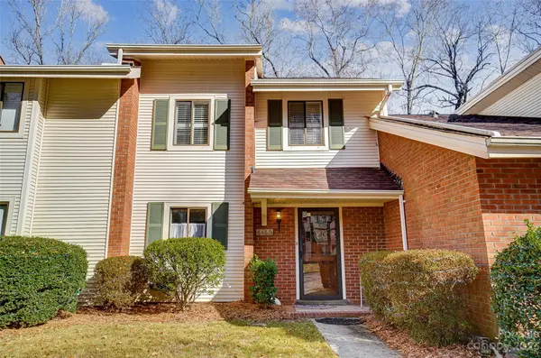 8469 Ramath DR, Charlotte, NC 28211