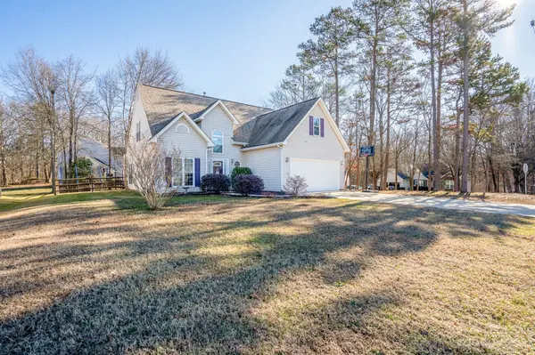 1220 Midlake RD, Kannapolis, NC 28083