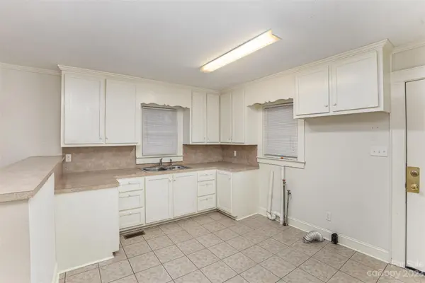 6190 Turkey RD, Kannapolis, NC 28083