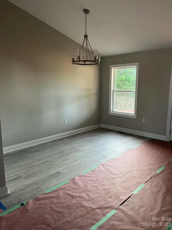 2169 Finger Bridge RD, Hickory, NC 28602