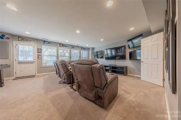 6306 Short Line CT, Charlotte, NC 28210