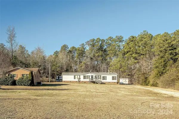 7790 Flat Rock RD, Kershaw, SC 29067