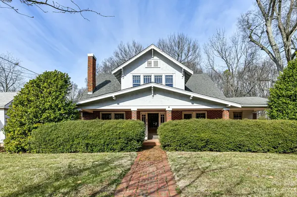 709 N Main ST, Davidson, NC 28036