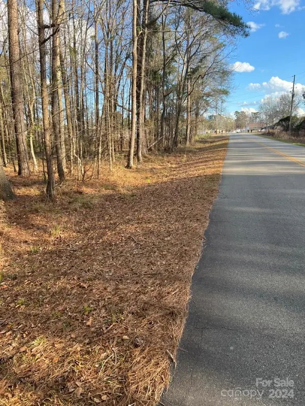10 Lake Marion Shores RD, Summerton, SC 29148