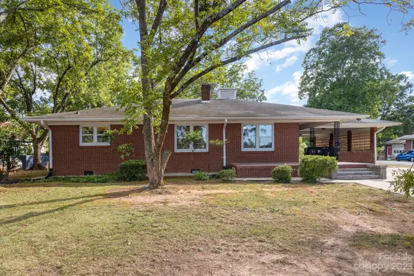 122 S Main ST, Granite Quarry, NC 28144