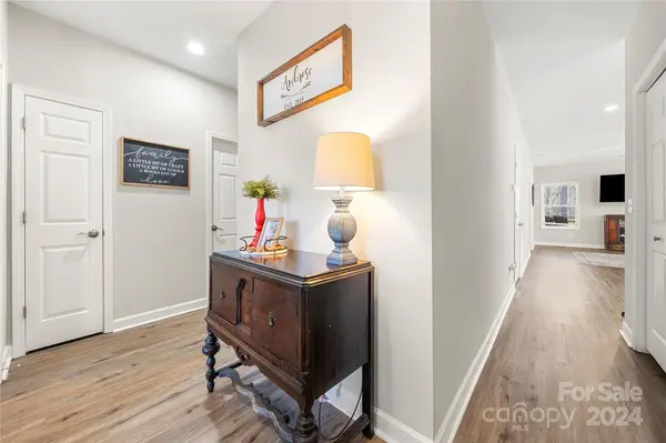 218 Rambler LN, Blacksburg, SC 29702