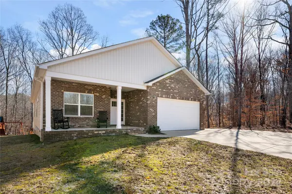 218 Rambler LN, Blacksburg, SC 29702