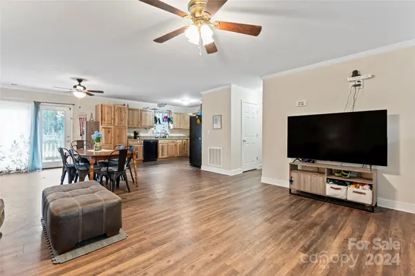 2015 Pineview DR, Shelby, NC 28150