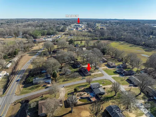 3602 Brookwood DR, Maiden, NC 28650