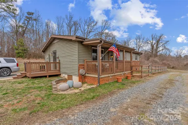242 Maple Creek RD, Rutherfordton, NC 28139
