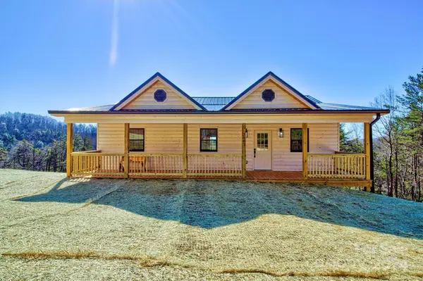 7087 Birch LN, Morganton, NC 28655