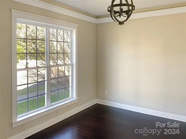 8128 Bud Henderson RD, Huntersville, NC 28078