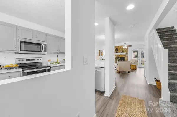 4107 North Course DR, Charlotte, NC 28277