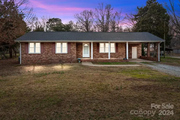 2275 Crescent RD,  Salisbury,  NC 28146