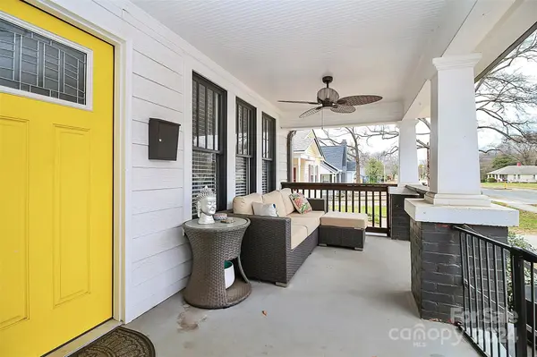 3011 Tuckaseegee RD, Charlotte, NC 28208