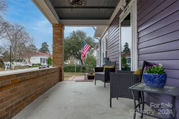 407 Walnut ST, Camden, SC 29020