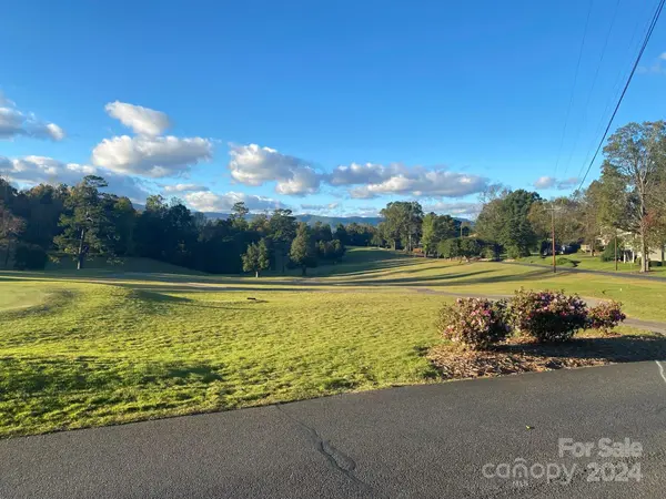200 Lake Club DR, Nebo, NC 28761