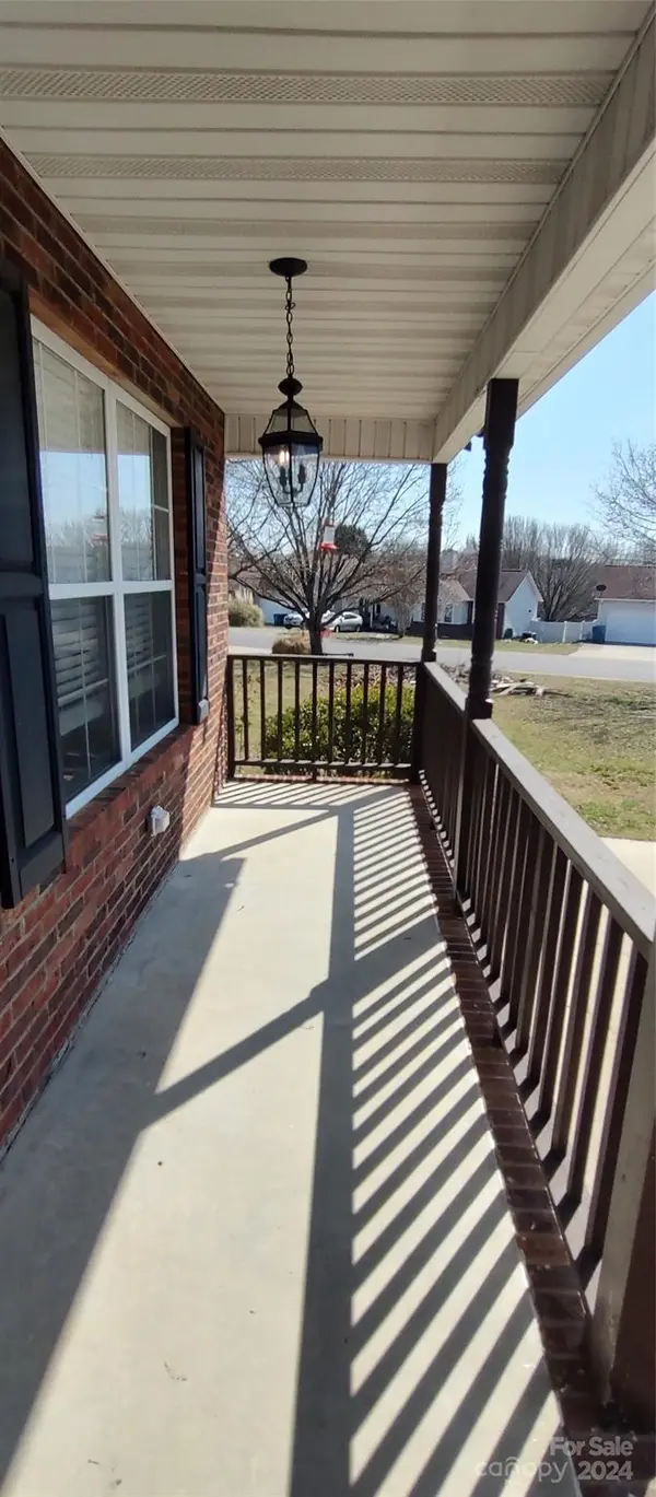 4961 Valley Trail CT, Concord, NC 28025