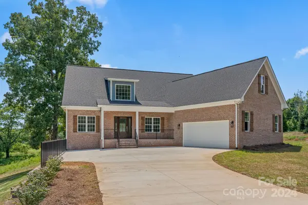 106 Eagles Landing LN,  Mocksville,  NC 27028