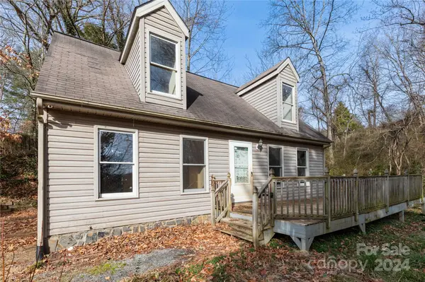 186 Sylvan Heights DR, Sylva, NC 28779