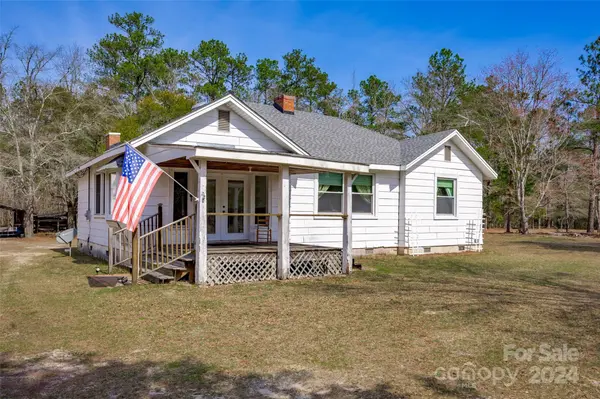 2324 Dekalb RD, Camden, SC 29020