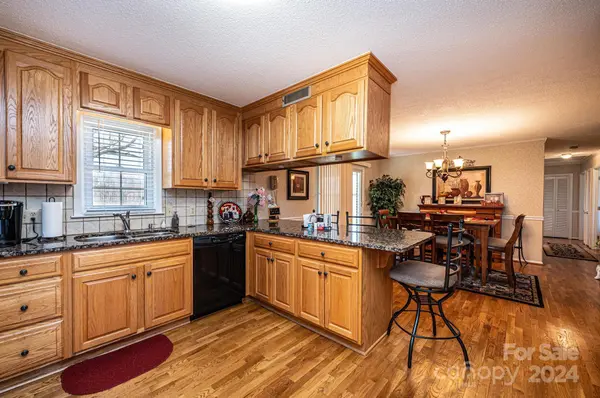 2764 Sides AVE, Connelly Springs, NC 28612