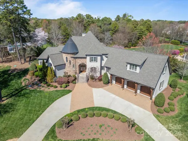 252 Milford CIR, Mooresville, NC 28117