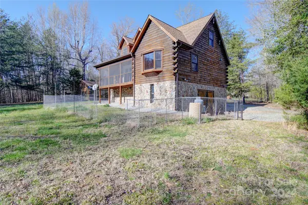 1903 Wicker Lovell RD, Randleman, NC 27317