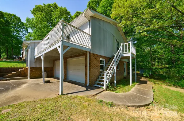 114 Hidden Valley ST, Cherryville, NC 28021