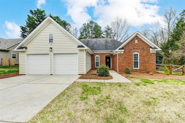 907 Lantern WAY, Kannapolis, NC 28081
