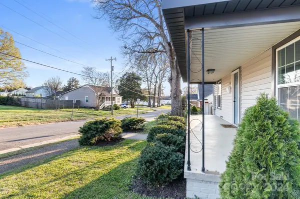 206 Calhoun ST, Fort Mill, SC 29715