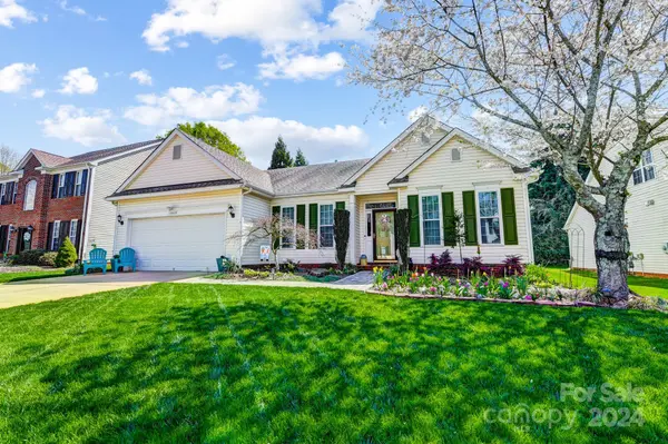 12622 Mcginnis LN, Huntersville, NC 28078
