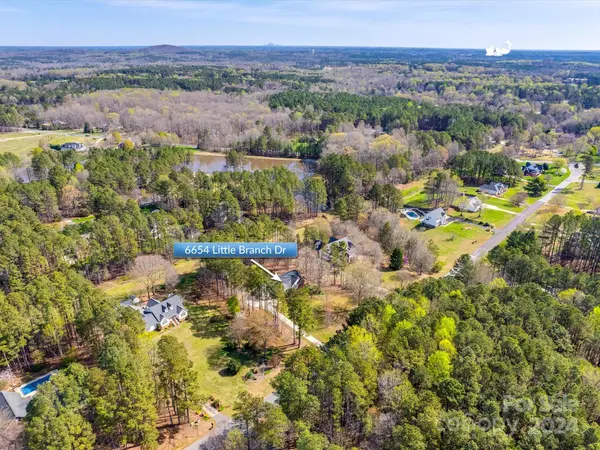 6654 Little Branch RD, York, SC 29745