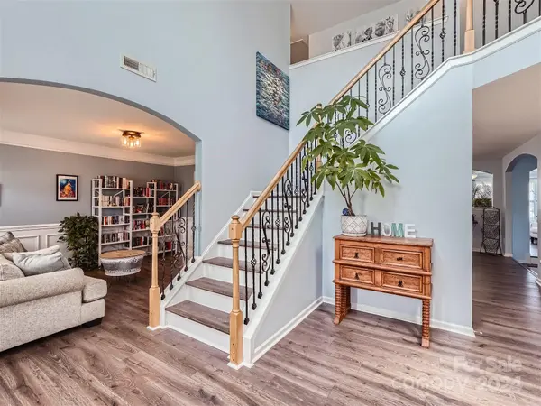 105 Quinn LN, Mooresville, NC 28115