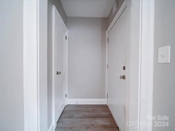 3125 Carol AVE, Charlotte, NC 28208